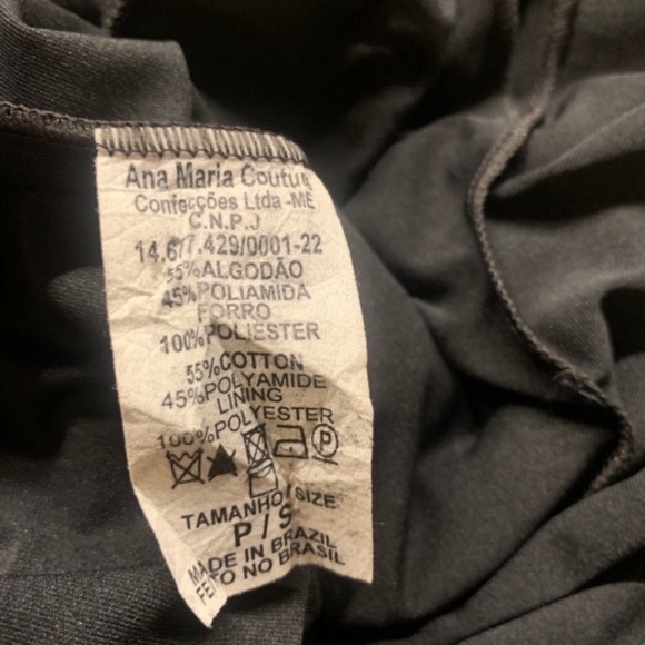 Ana María Couture black lace high neck gown. - Picture 7 of 7